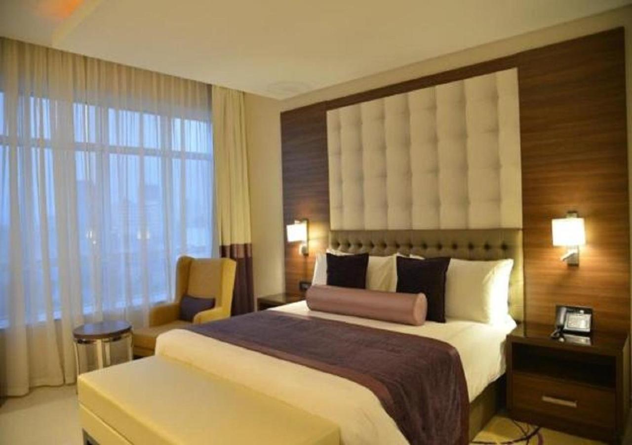 The Envoy Hotel Абуджа Экстерьер фото